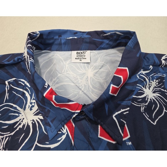 Cleveland Guardians Hawaiian Shirt Mens XL Promotional Blue Red LIMITED USE - Picture 3 of 7